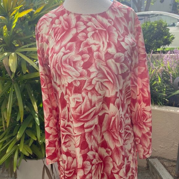 Vintage Cacharel of Paris Ensemble - Tunic & Pleated Skirt Set  - Rose Motif - Picture 4 of 13